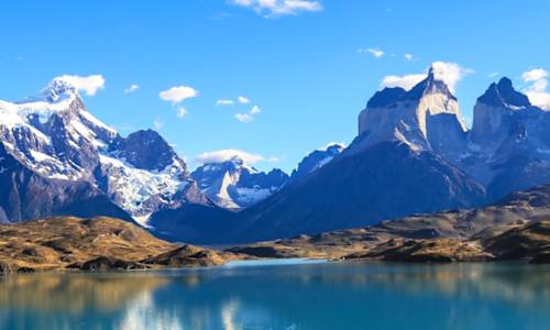 Lake Pehoe with mountains of the Andes in the background in Patagonia